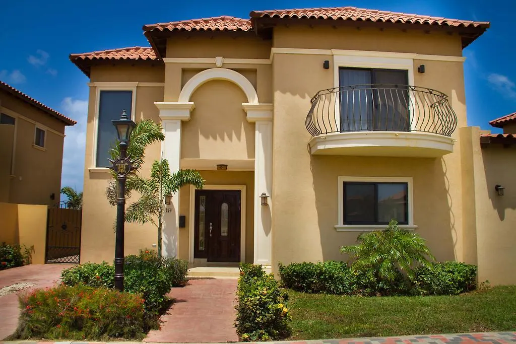 Gold Coast Aruba Villa